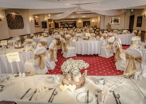 - Best Western Oaks Hotel