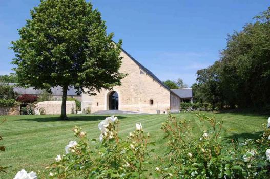 - La Grange d'Espins