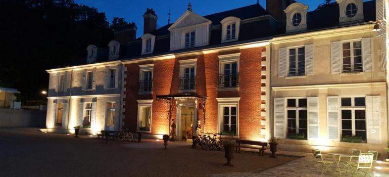 - Domaine des Thômeaux