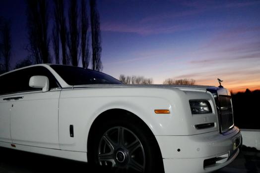 - Grand Luxury Chauffeurs