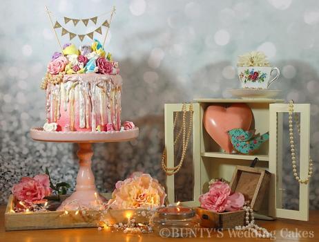 - Bunty's Wedding Cakes
