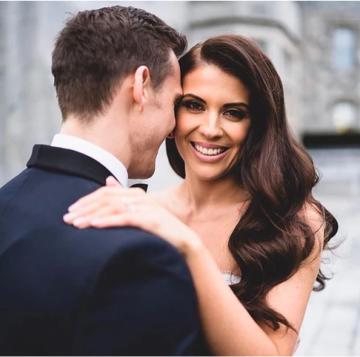 - Laura Julian Makeup