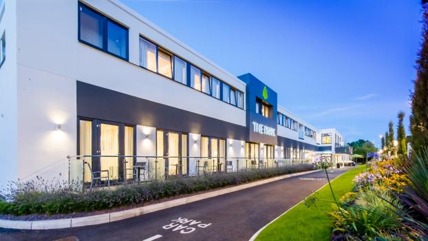 - The Park Hotel - Park Suite