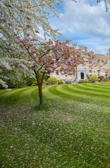 - Prince Regent Hotel Chigwell