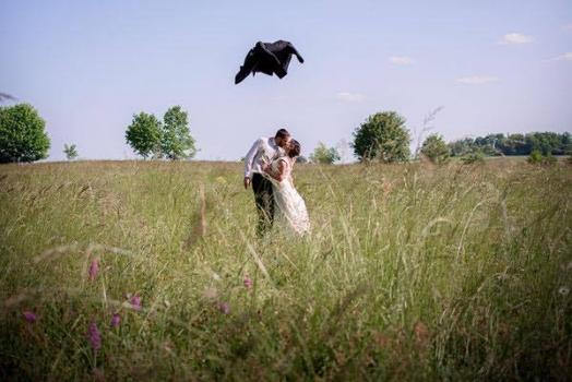 - Chateau de L'Hoste