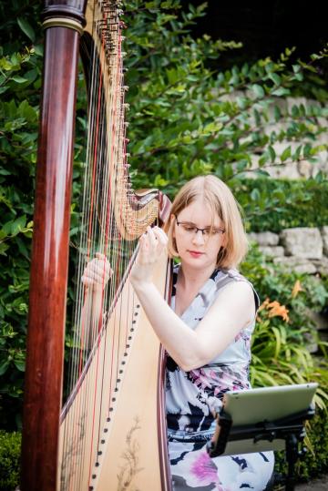 Wedding Reception Music - Harpist Emma Yates-Butler