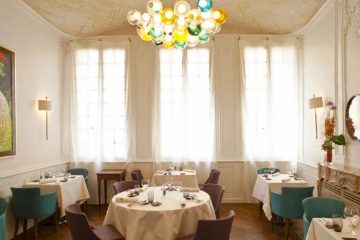 - Hôtel La Maison d'Uzès